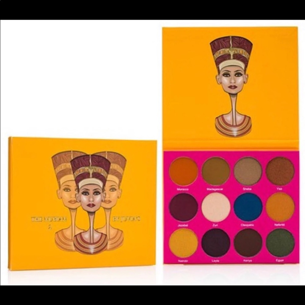 Makeup palette